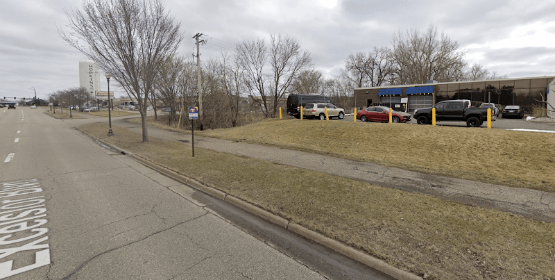 Business listing image