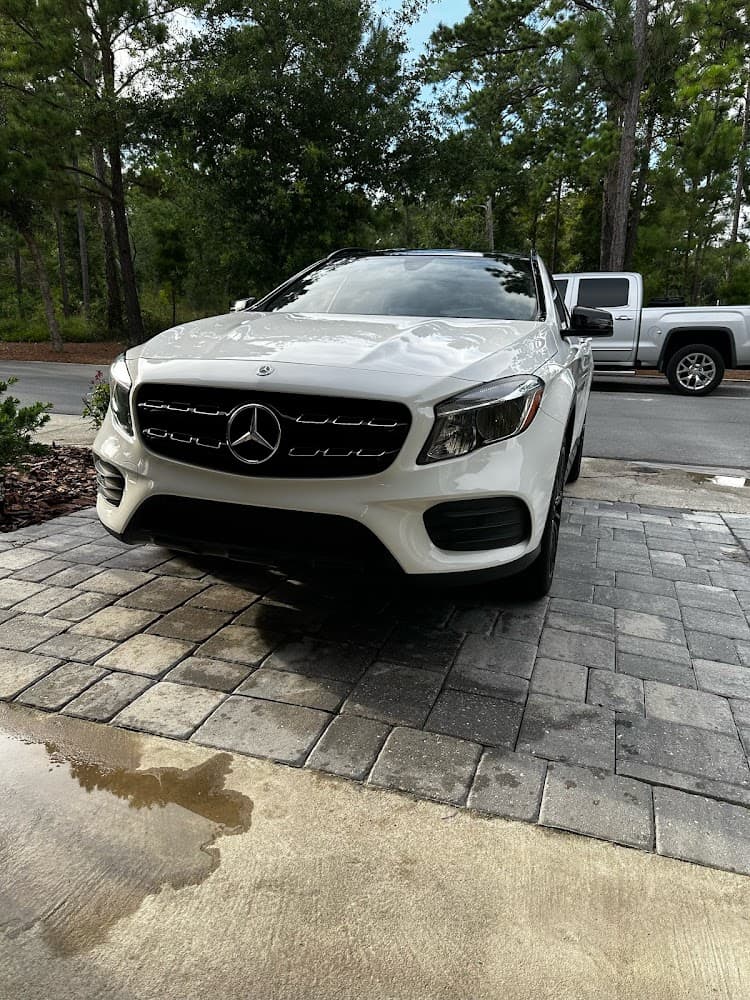 Business listing image