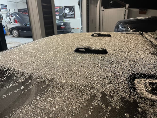 Business listing image