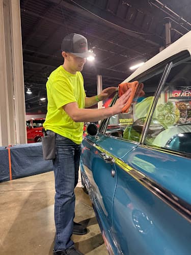 Business listing image