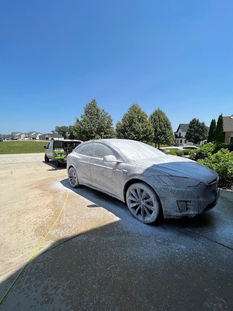 Business listing image