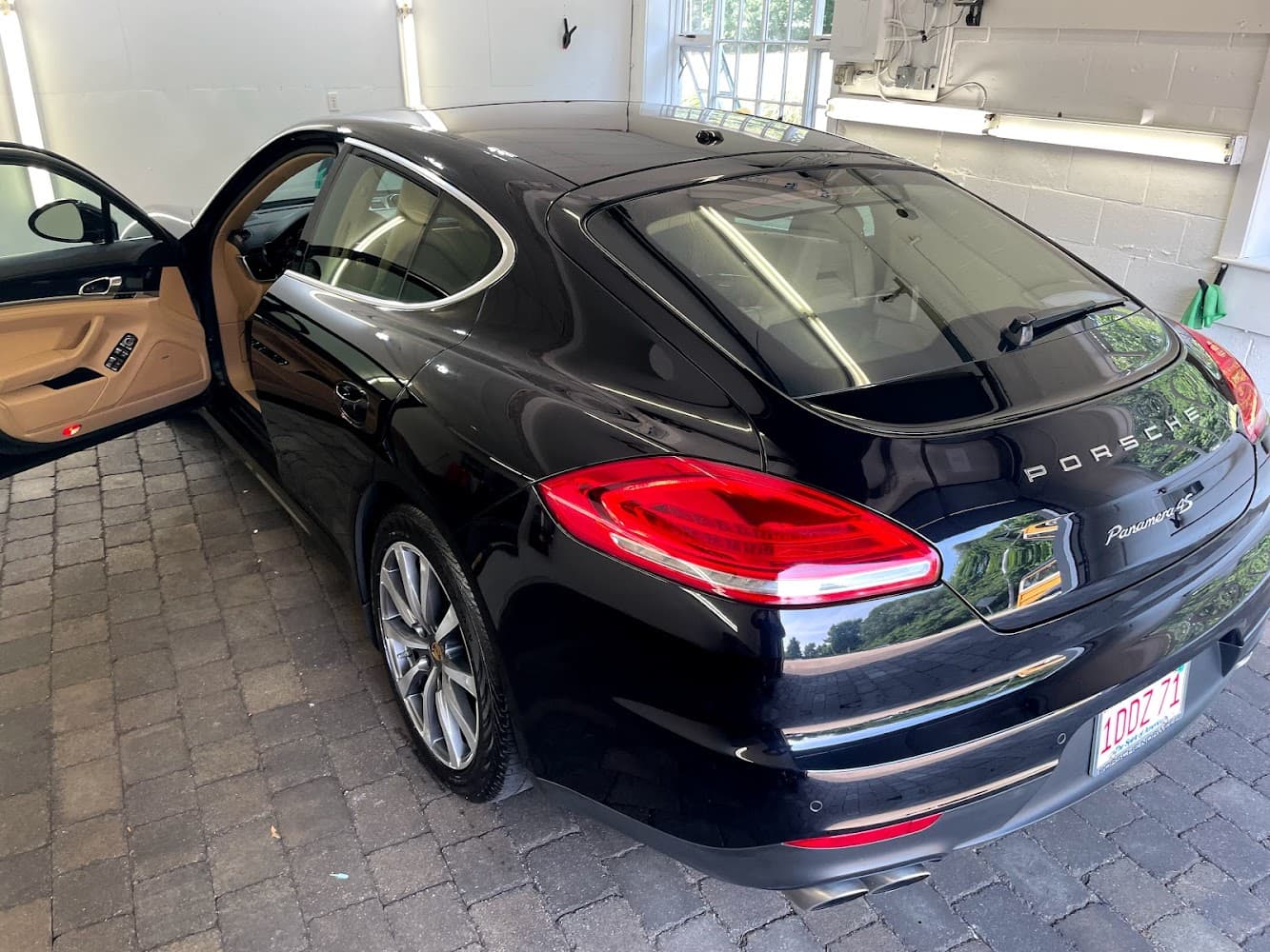 Business listing image