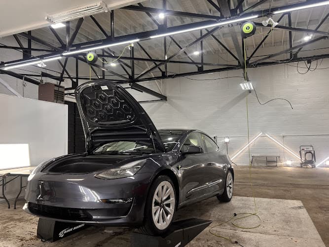 Business listing image