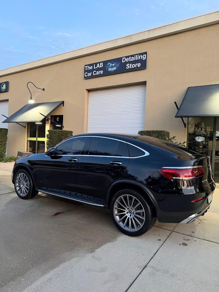 Business listing image