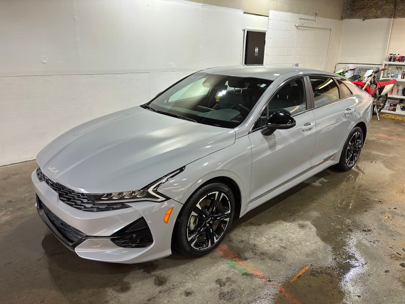 Business listing image