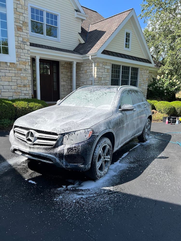 Business listing image