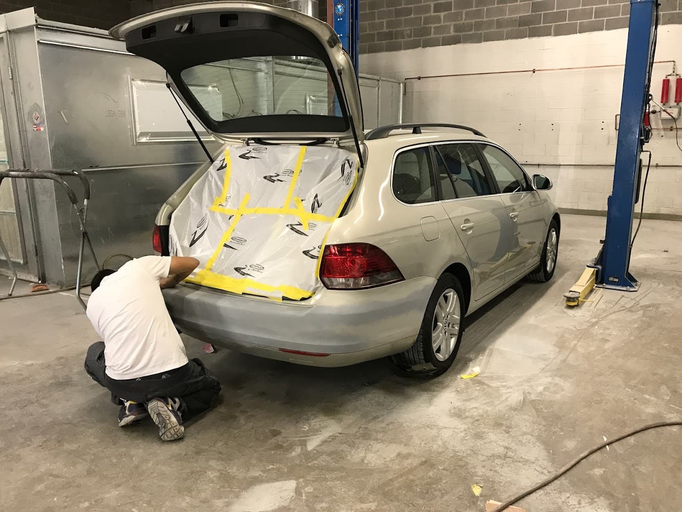 Business listing image