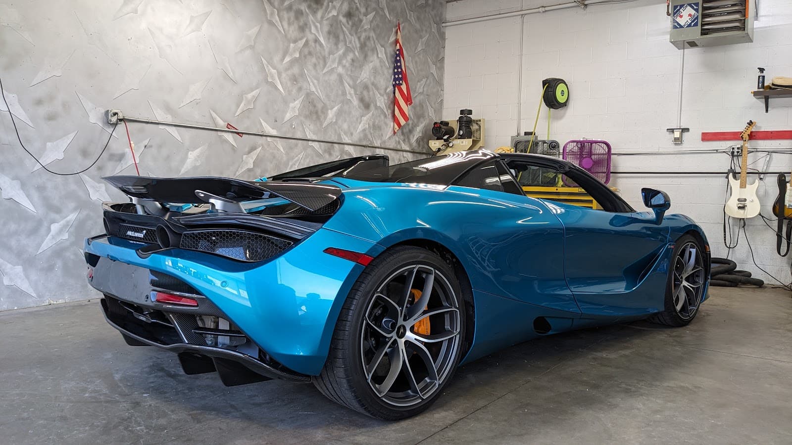 Business listing image