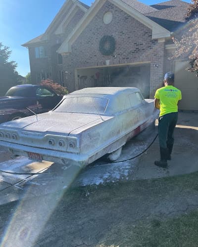 Business listing image