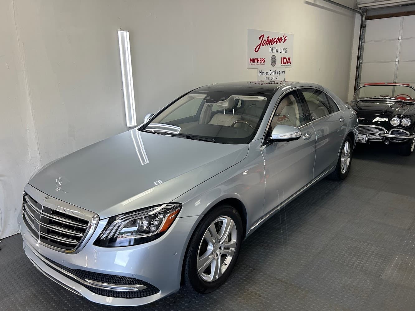 Business listing image