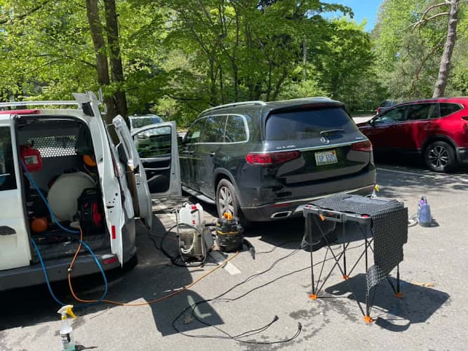 Business listing image