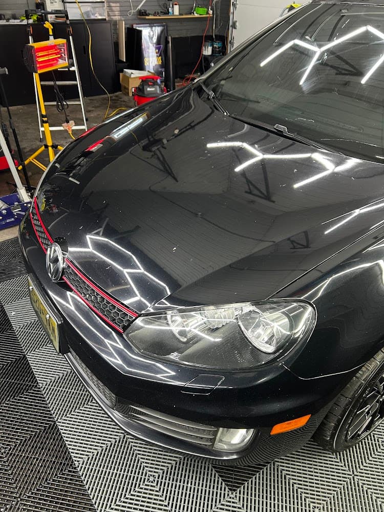 Business listing image