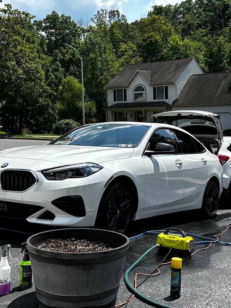 Business listing image