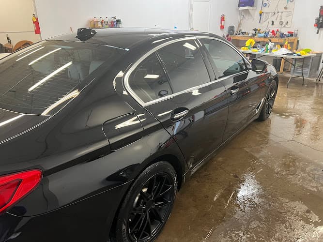 Business listing image