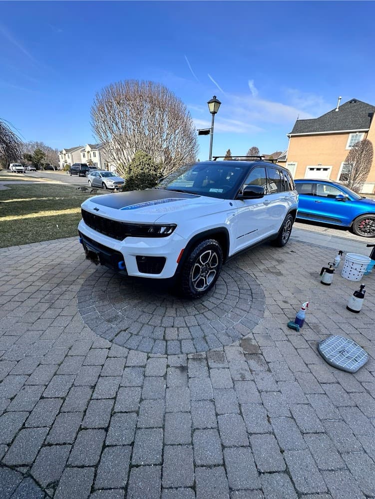 Business listing image