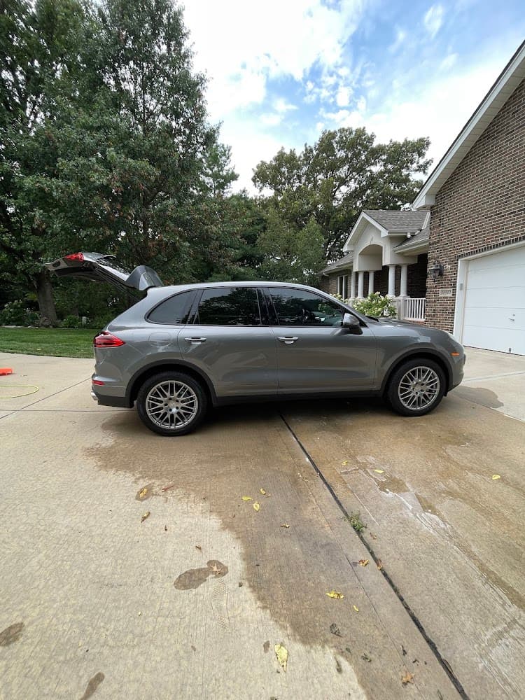 Business listing image