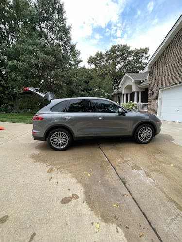 Business listing image