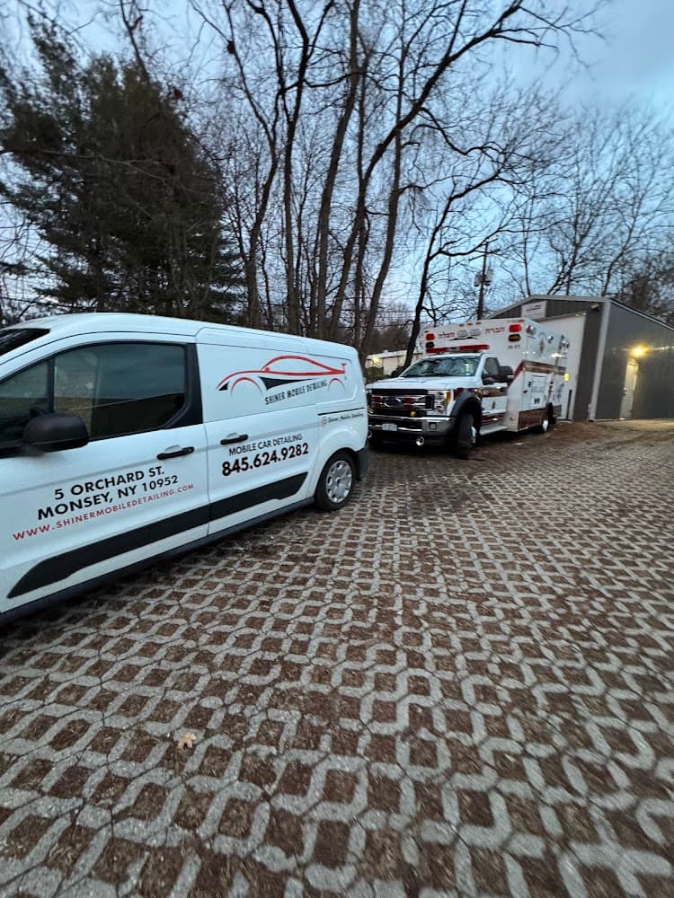 Business listing image