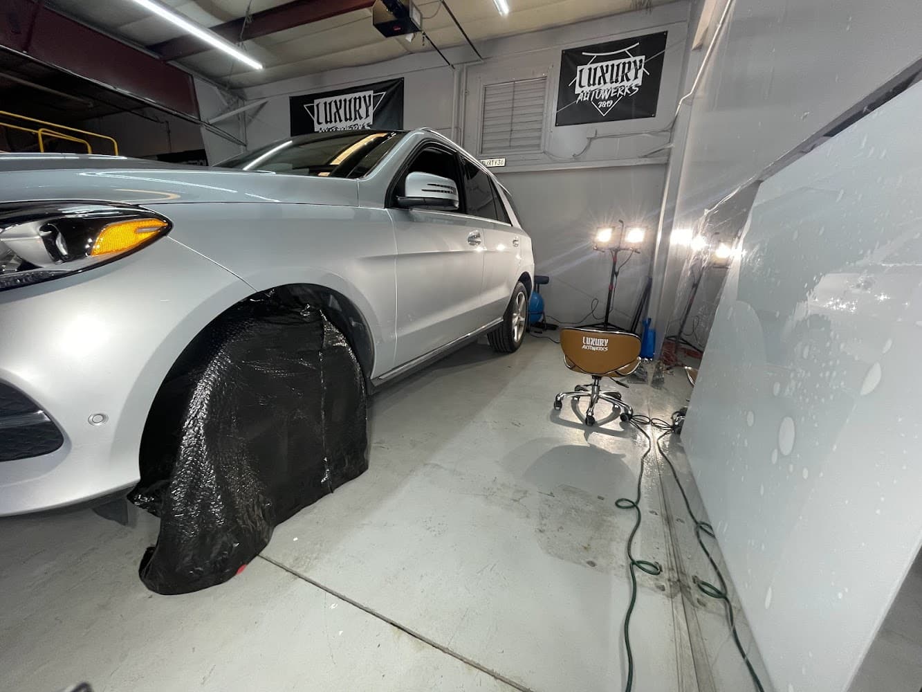 Business listing image