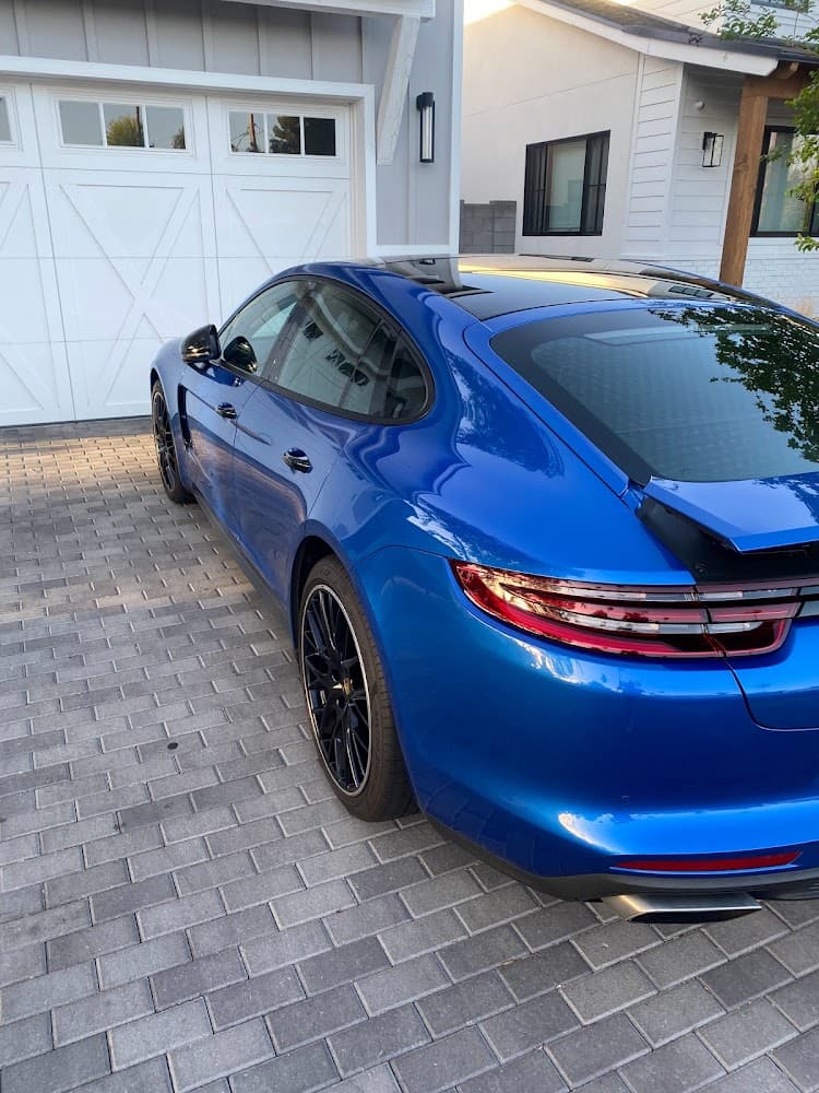 Business listing image