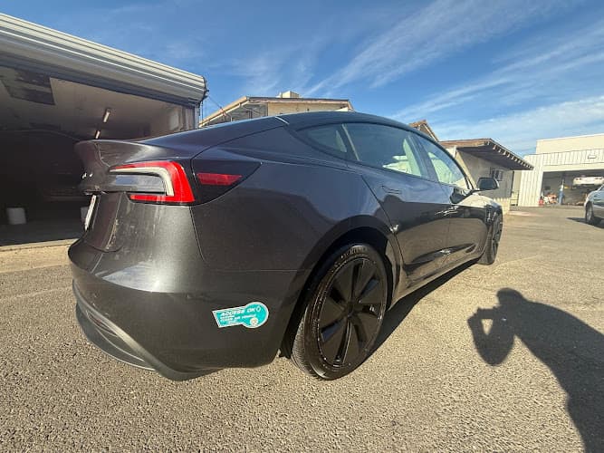 Business listing image