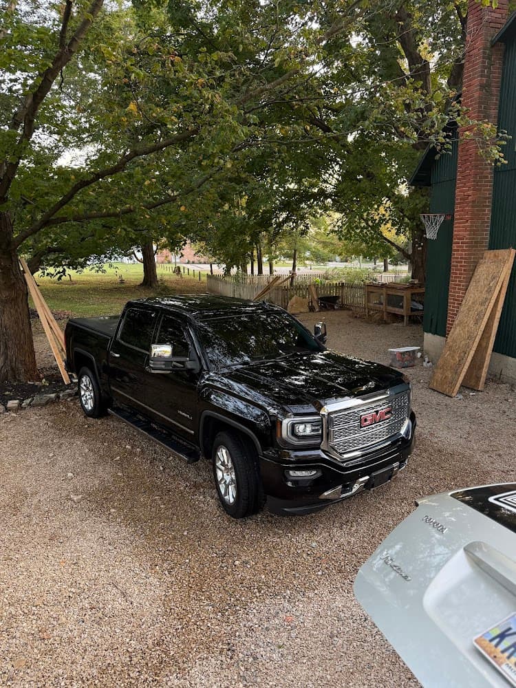 Business listing image