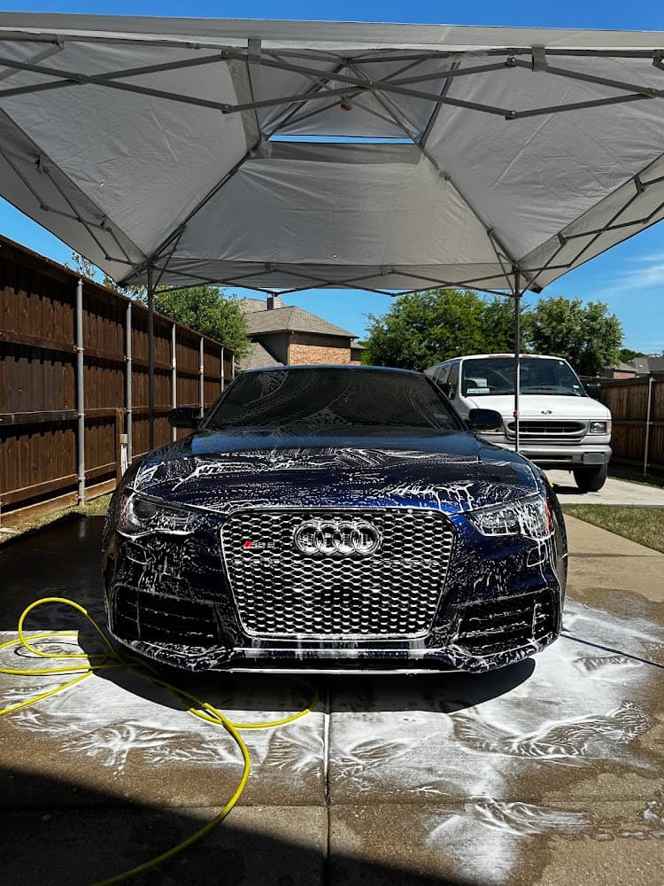 Business listing image