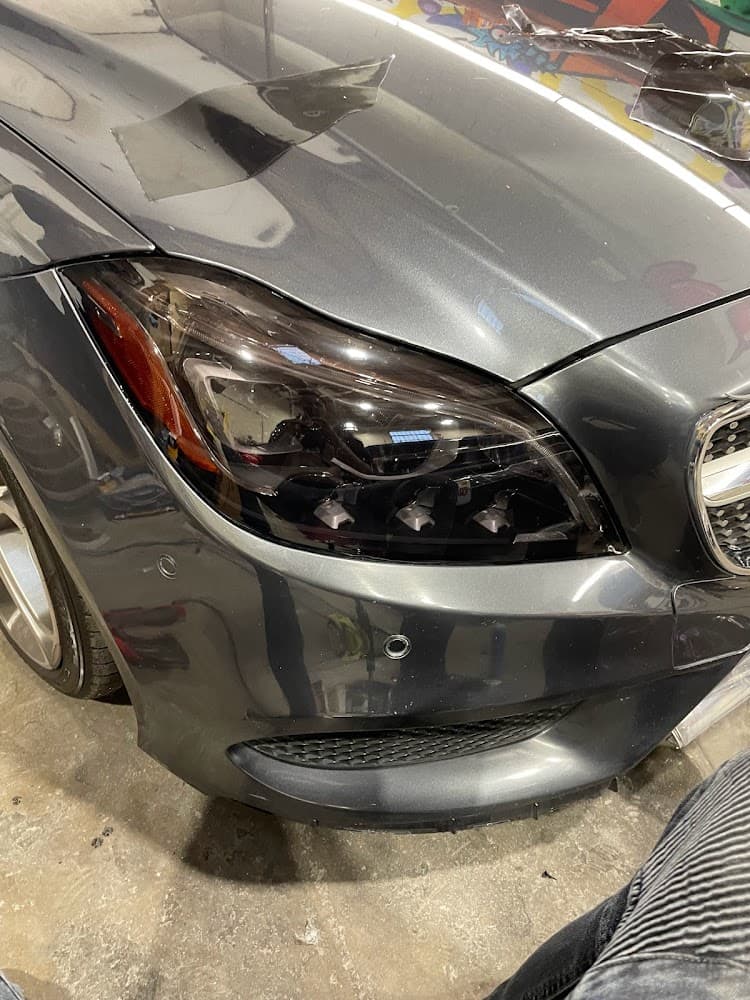 Business listing image