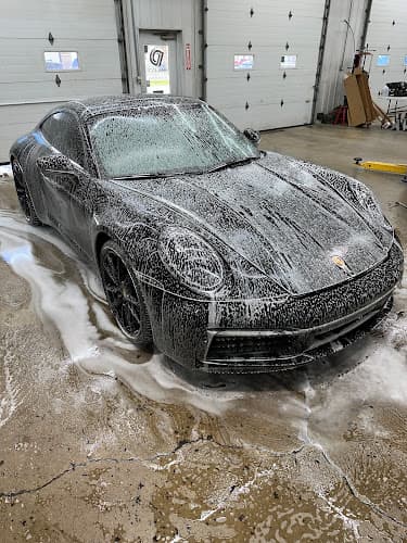 Business listing image