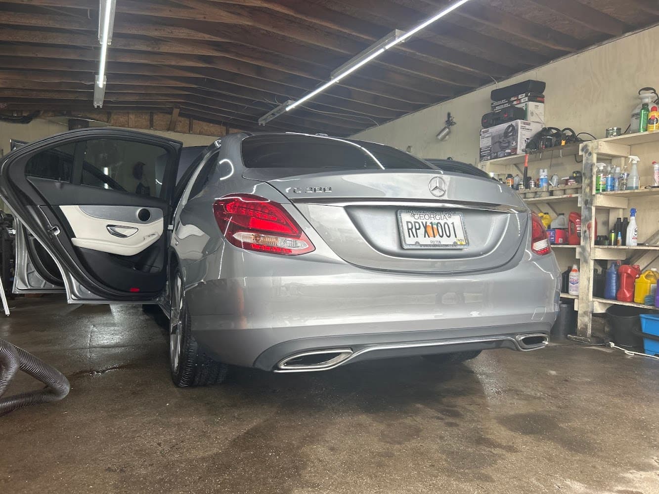 Business listing image