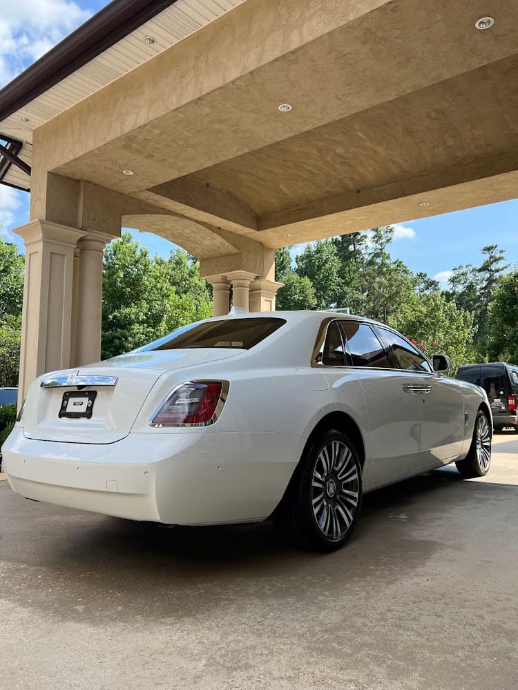 Business listing image