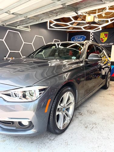 Business listing image