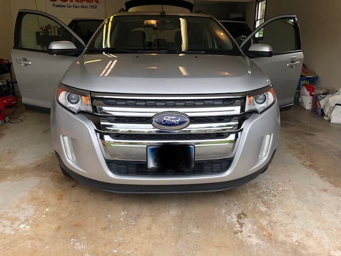 Business listing image