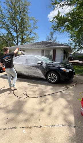 Business listing image