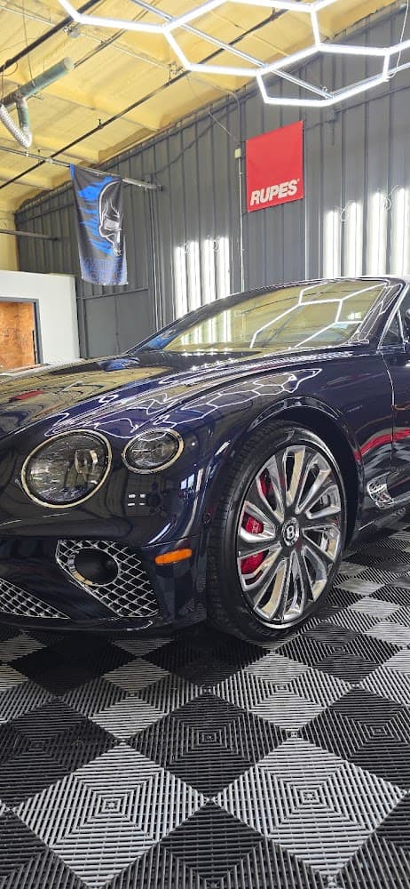 Business listing image