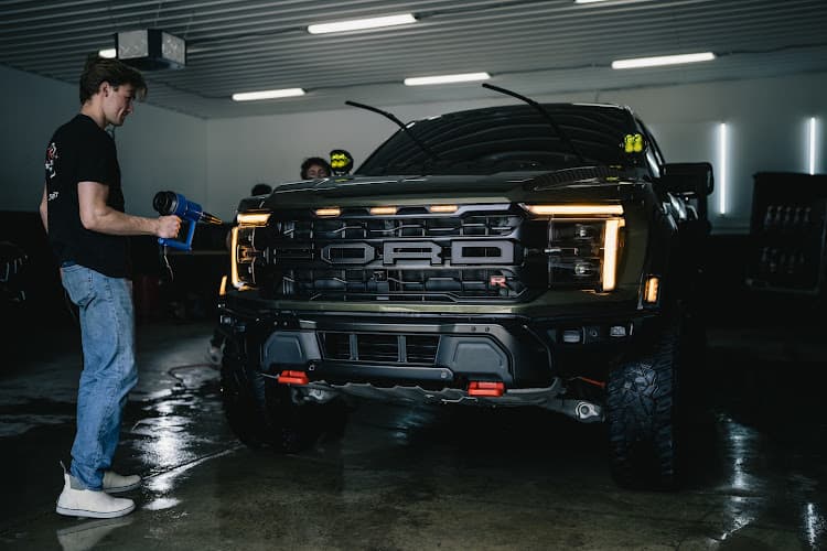 Business listing image