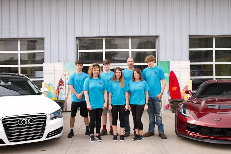 Business listing image