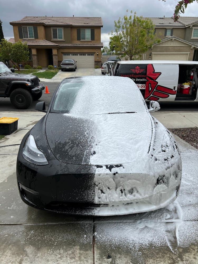 Business listing image