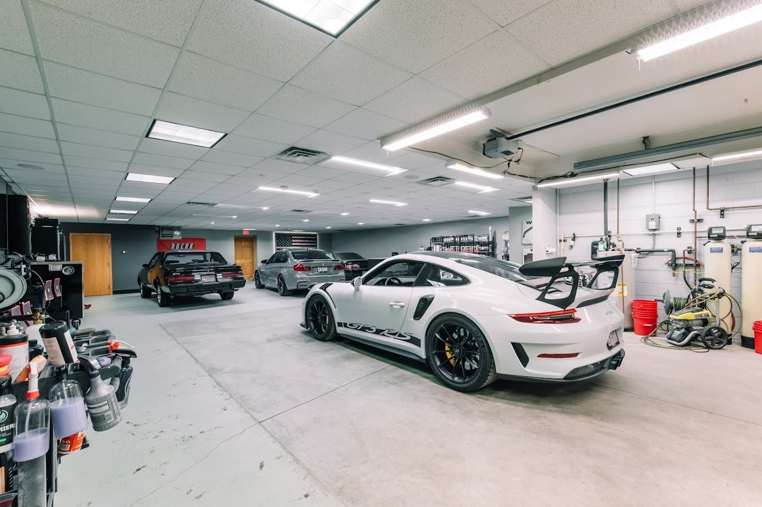 Business listing image