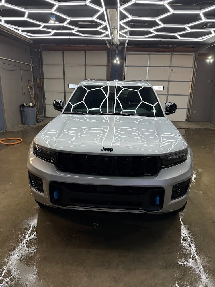 Business listing image