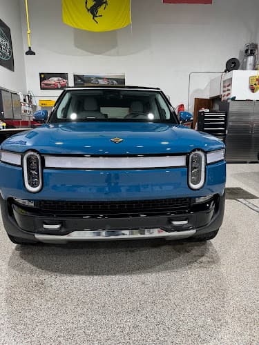 Business listing image