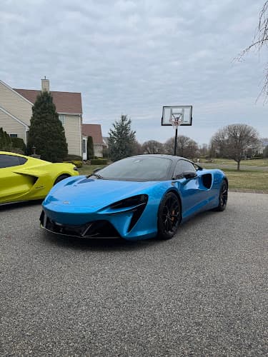 Business listing image