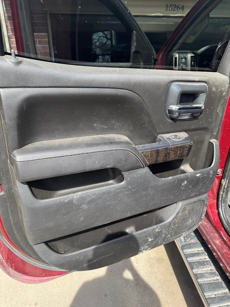 Business listing image