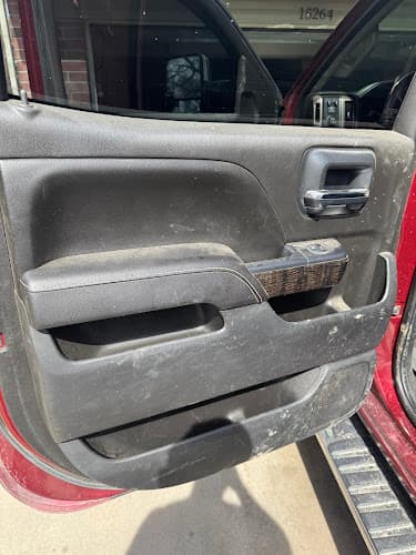 Business listing image