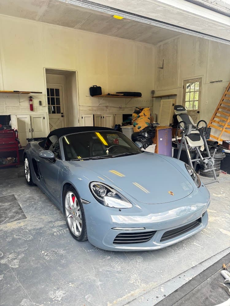 Business listing image