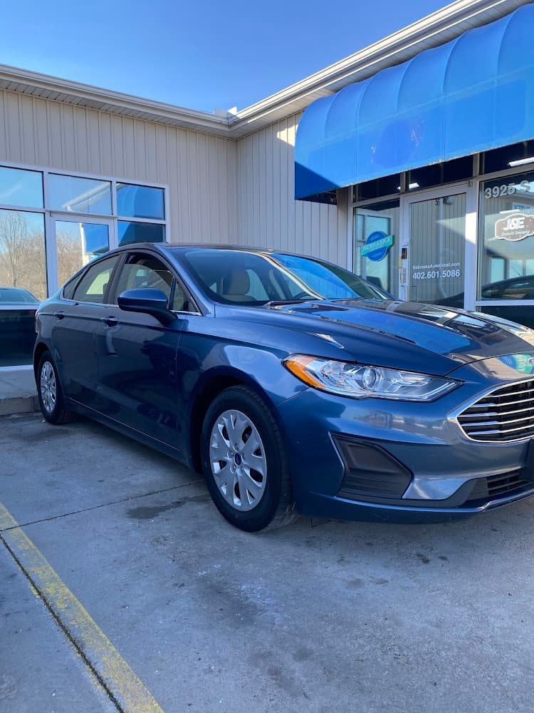 Business listing image