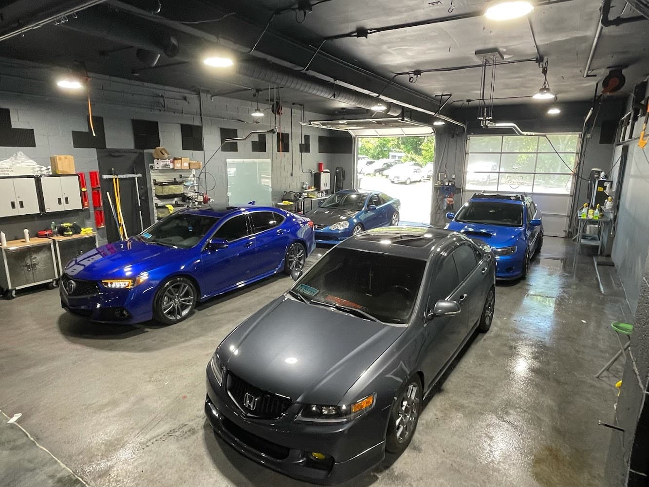 Business listing image