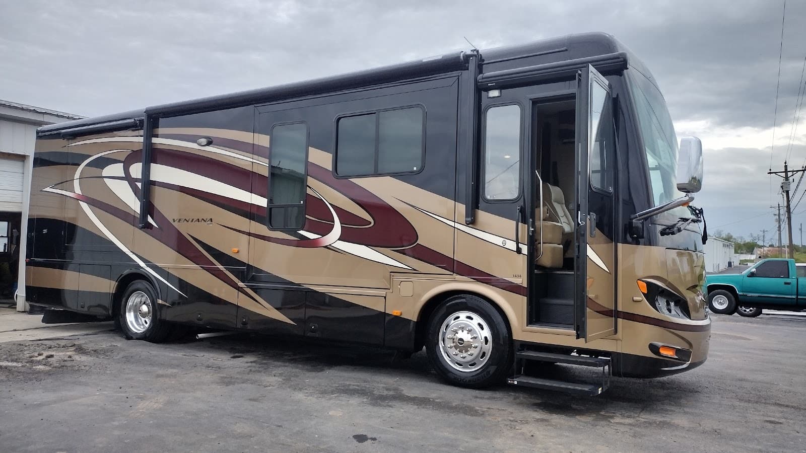 Business listing image