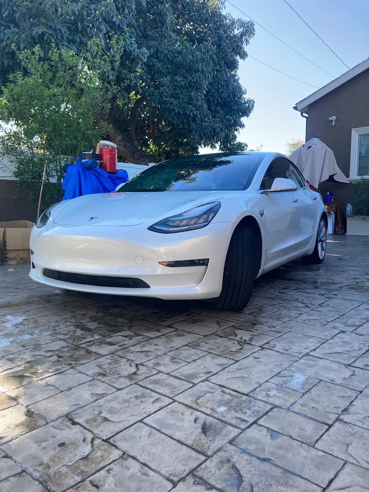 Business listing image