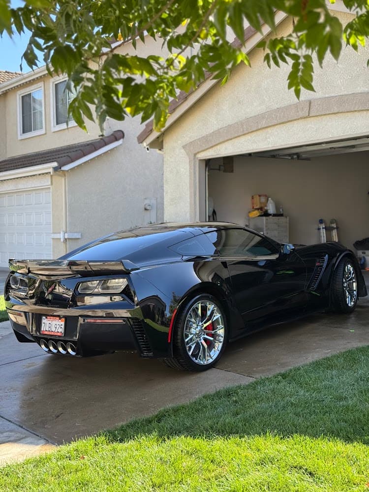 Business listing image